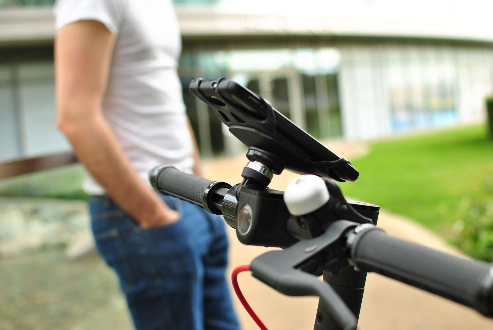 Universal phone store holder for bike